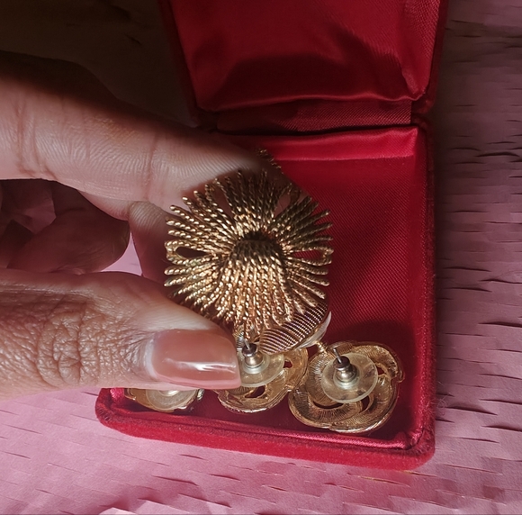 Vintage Monet Earrings - Picture 6 of 6